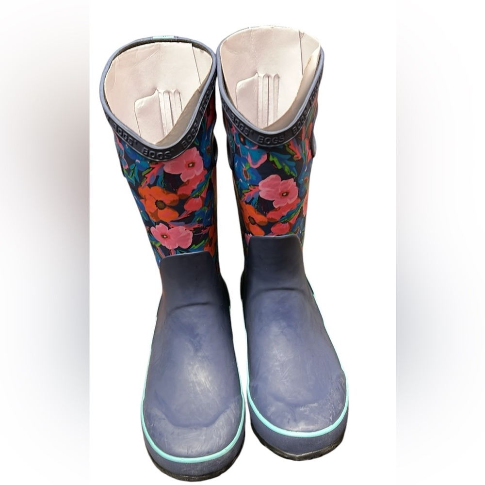 Sold-Bogs Kids Rain & Snow Boots - Blue with Floral Pattern sz 4